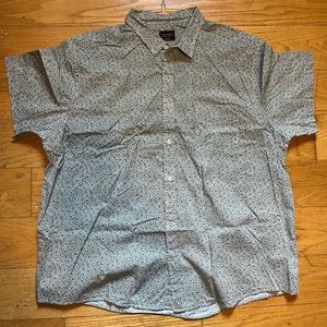 Men’s UNTUCKit XXXL 3XL Short Sleeve Button Down Shirt NWOT